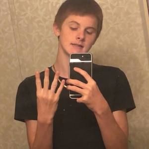 Meet your Posher, Greg